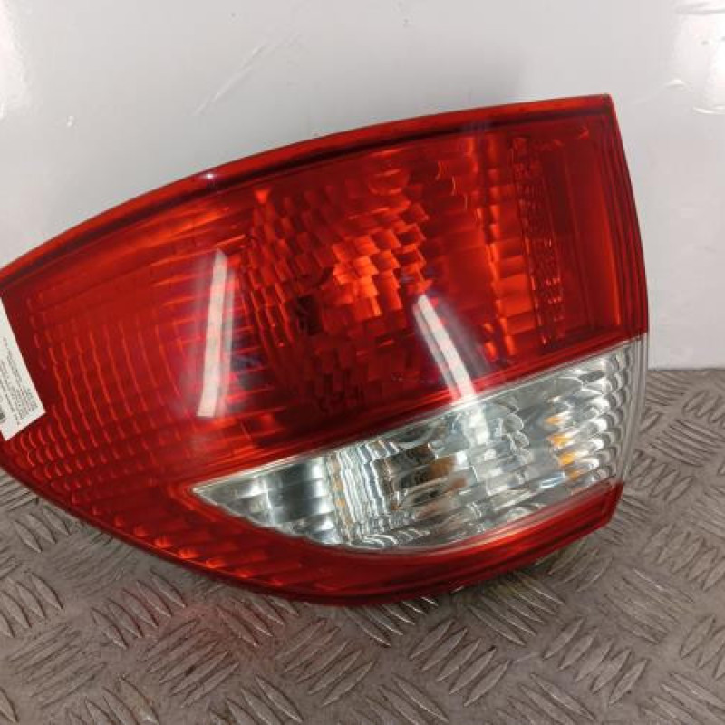 Feu arriere principal droit (feux) MAZDA 626 4