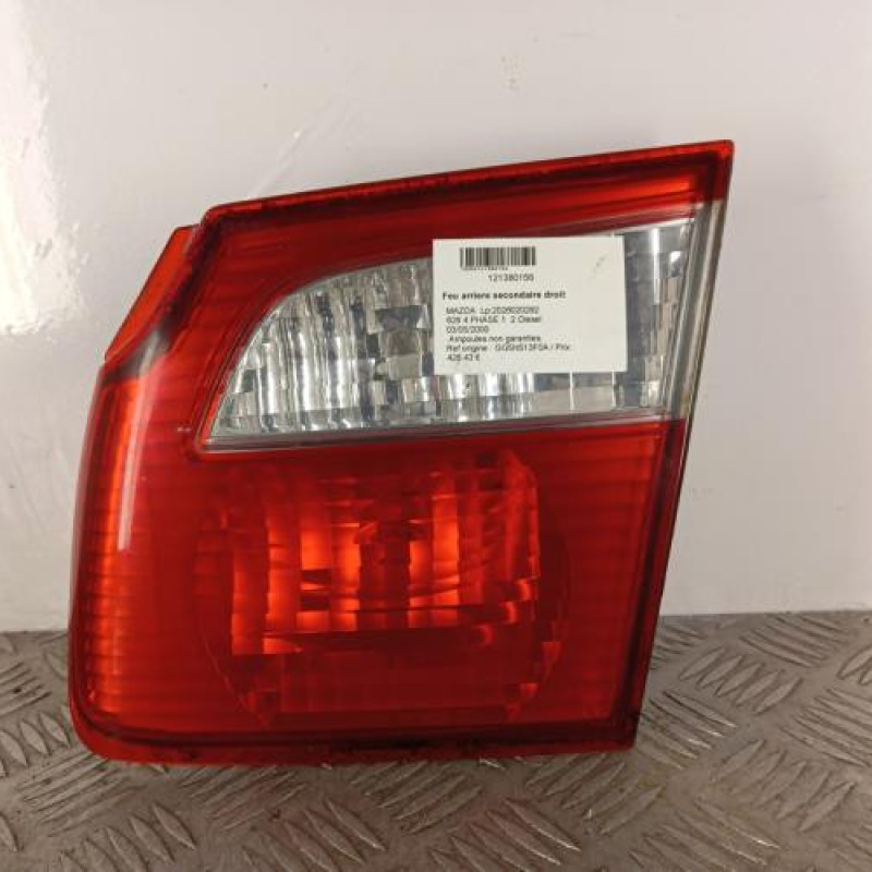 Feu arriere secondaire droit (feux) MAZDA 626 4