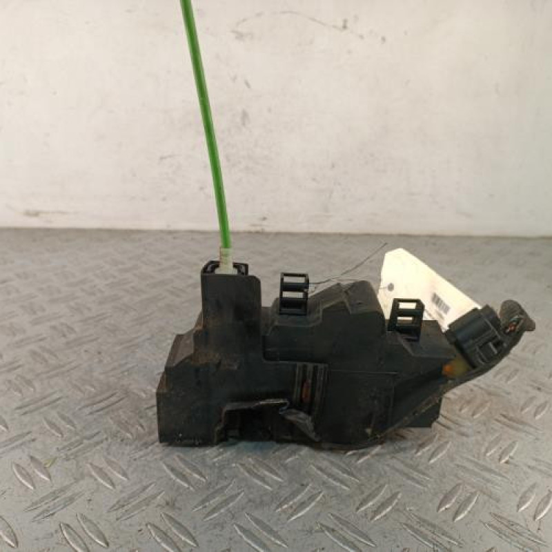 Serrure avant gauche LANCIA MUSA Serrure avant gauche LANCIA MUSA