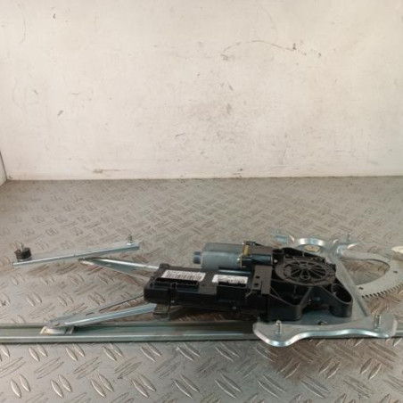 Leve vitre electrique avant gauche RENAULT MEGANE 3 Photo n°1