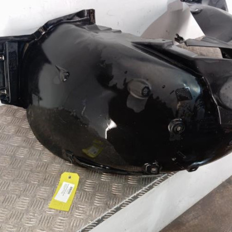 Pare boue avant gauche PEUGEOT 3008 2