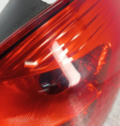 Feu arriere principal droit (feux) OPEL CORSA D Photo n°3