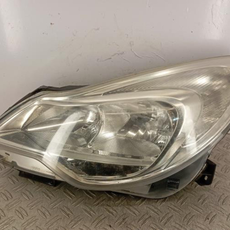 Optique avant principal gauche (feux)(phare) OPEL CORSA D