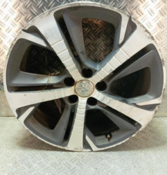 Jante PEUGEOT 308 2 SW Photo n°1