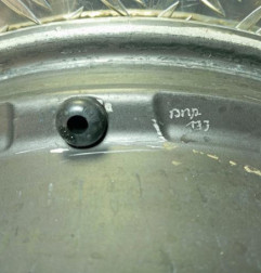 Jante PEUGEOT 308 2 SW Photo n°5