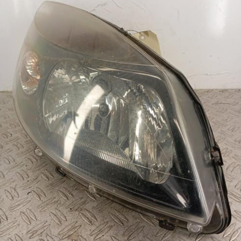Optique avant principal droit (feux)(phare) DACIA SANDERO 1