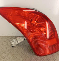 Feu arriere principal gauche (feux) PEUGEOT 308 1 SW Photo n°1