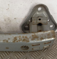 Renfort pare choc arriere (traverse) TOYOTA YARIS 2