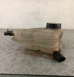 Vase d'expansion MAZDA 3 1