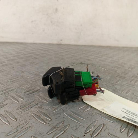 Interrupteur de leve vitre avant gauche RENAULT KANGOO 1