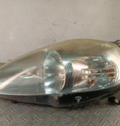 Optique avant principal gauche (feux)(phare) FIAT GRANDE PUNTO Photo n°1