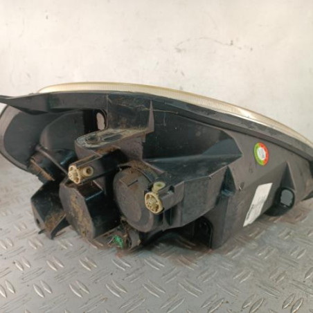 Optique avant principal gauche (feux)(phare) FIAT GRANDE PUNTO