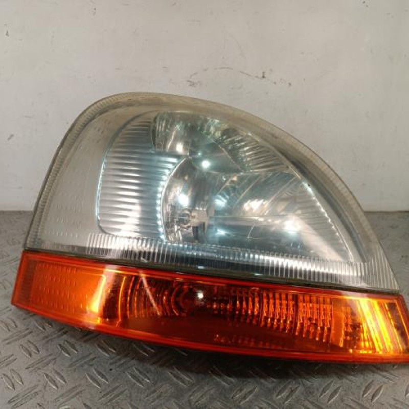 Optique avant principal droit (feux)(phare) RENAULT MASTER 2