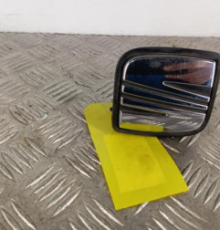 Poignee hayon SEAT IBIZA 4 Photo n°1