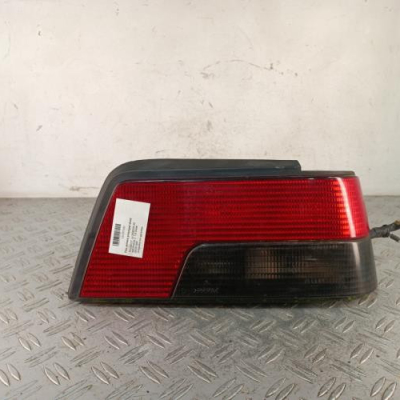 Feu arriere principal droit (feux) PEUGEOT 405