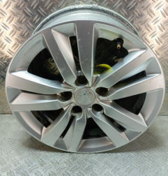 Jante PEUGEOT 308 2 SW Photo n°1