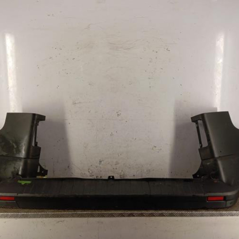 Pare choc arriere NISSAN NV300