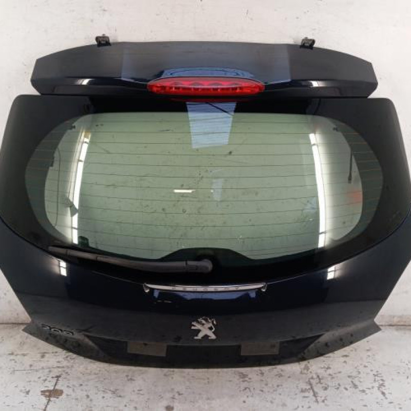 Malle/Hayon arriere PEUGEOT 208 1