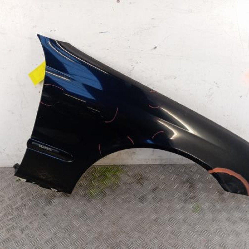 Aile avant droit MERCEDES CLASSE C 203