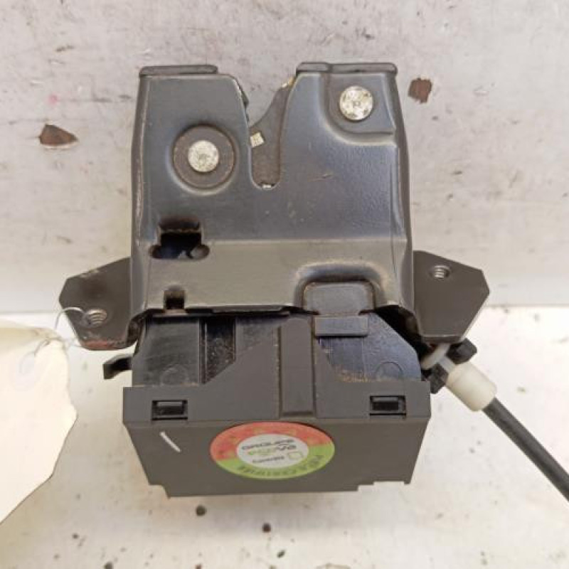 Serrure de coffre MERCEDES CLASSE C 203