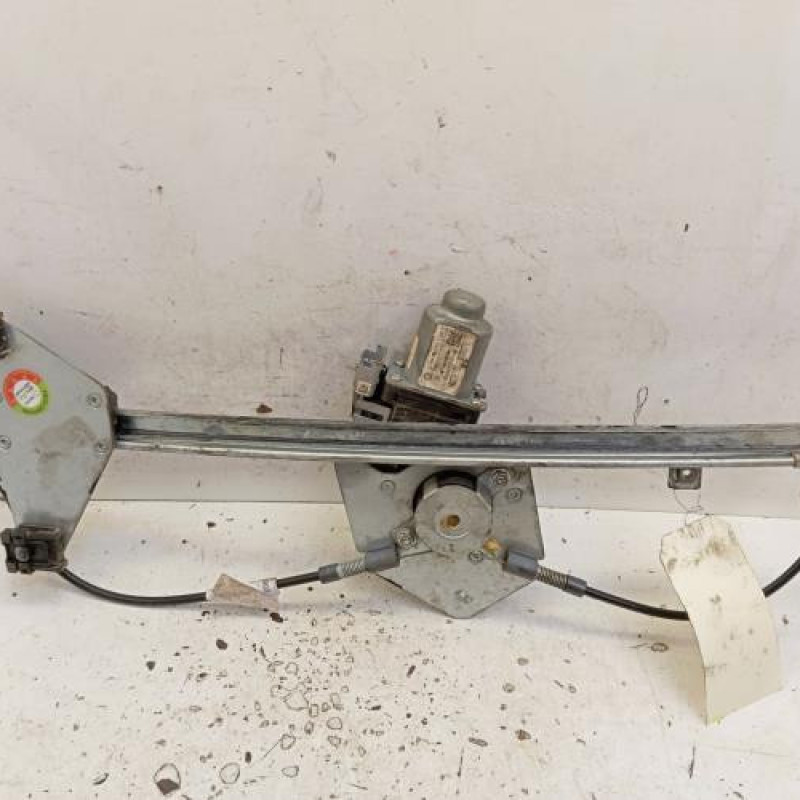 Leve vitre electrique avant gauche CITROEN C4 2