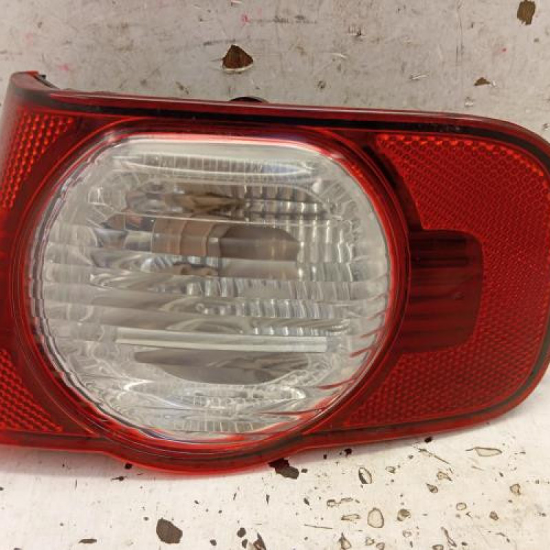 Feu de pare choc arriere droit CITROEN C3 PICASSO