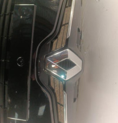 Pare choc avant RENAULT MEGANE 3 Photo n°4