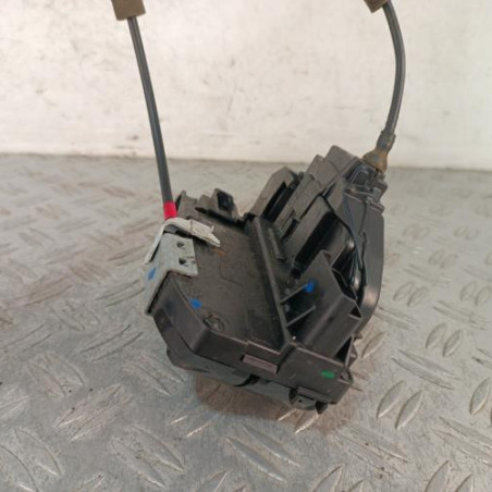 Serrure arriere droit NISSAN QASHQAI 2