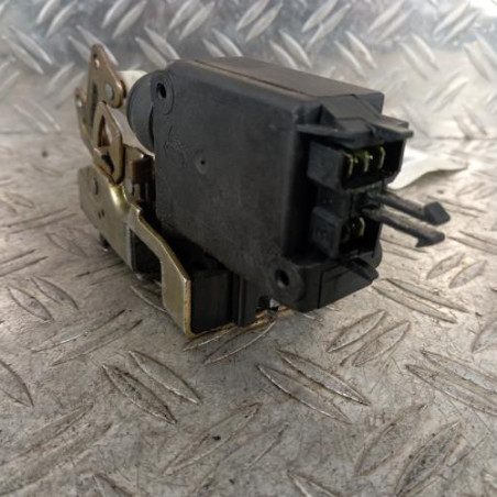 Serrure arriere gauche PEUGEOT 405 Photo n°1