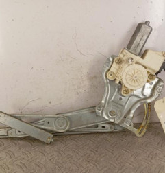 Leve vitre electrique avant gauche TOYOTA COROLLA 10 Photo n°1