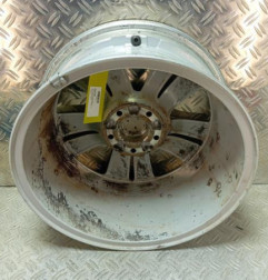 Jante PEUGEOT 308 2 SW Photo n°4