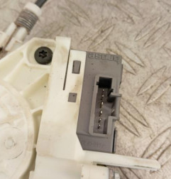 Leve vitre electrique arriere gauche PEUGEOT 407 Photo n°3