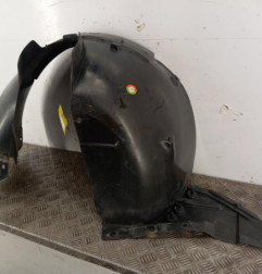 Pare boue avant gauche CITROEN C3 PICASSO Photo n°1