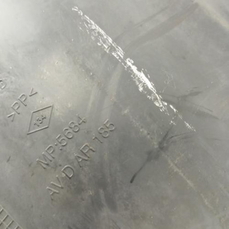 Pare boue avant droit RENAULT CLIO 3