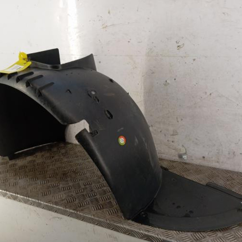 Pare boue avant droit PEUGEOT 307