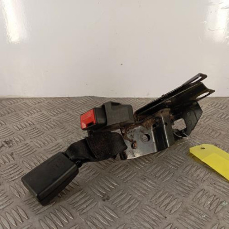 Attache ceinture arriere gauche RENAULT CLIO 3 Photo n°1