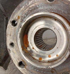 Moyeu avant droit RENAULT KADJAR