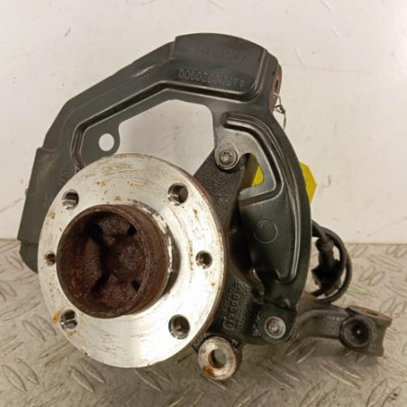 Moyeu avant gauche RENAULT TWINGO 3 Photo n°1