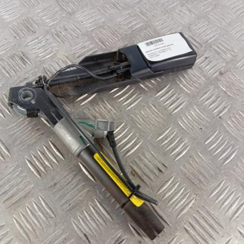 Attache ceinture avant gauche RENAULT KANGOO 1