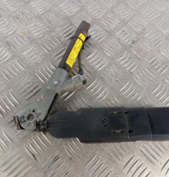 Attache ceinture avant gauche RENAULT KANGOO 1