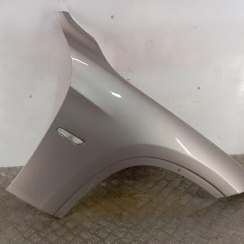 Aile avant droit BMW X1 E84