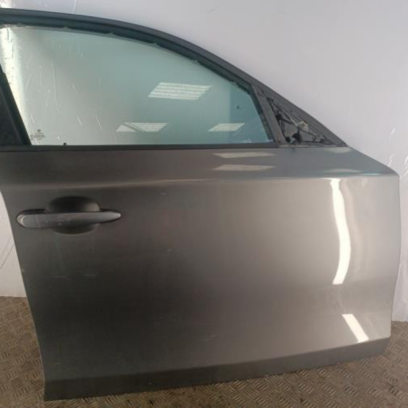 Porte avant droit BMW SERIE 1 E87
