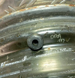 Jante PEUGEOT 2008 1 Photo n°4