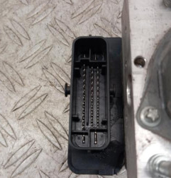 Bloc ABS (freins anti-blocage) PEUGEOT 308 2 SW Photo n°4