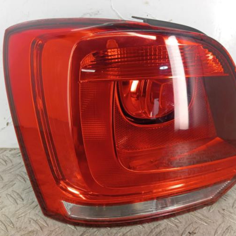 Feu arriere principal gauche (feux) VOLKSWAGEN POLO 5
