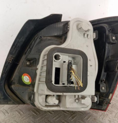 Feu arriere principal gauche (feux) VOLKSWAGEN POLO 5 Photo n°3