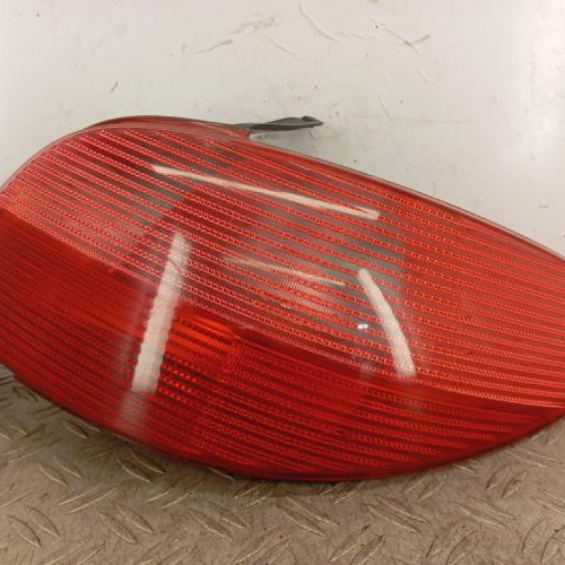 Feu arriere principal droit (feux) PEUGEOT 206