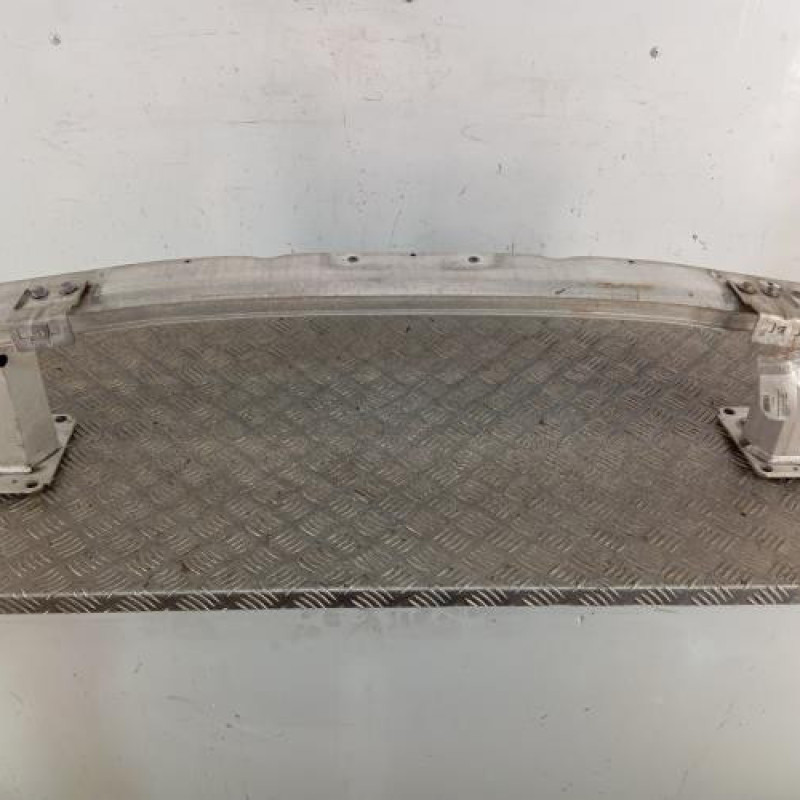 Absorbeur de pare choc avant PEUGEOT 3008 2