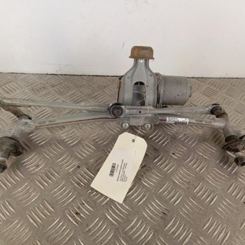 Moteur essuie glace avant PEUGEOT 3008 2