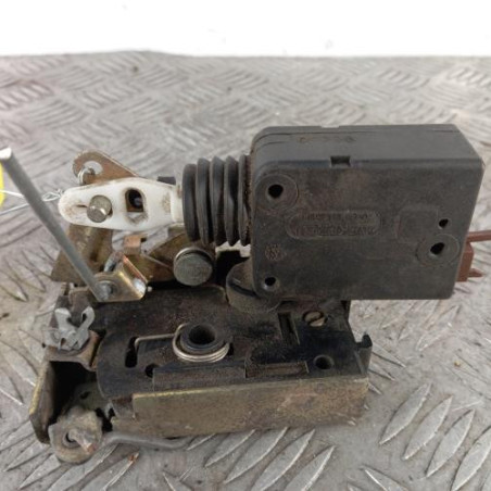 Serrure avant droit PEUGEOT 106